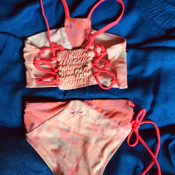 The Cutest Reversible Toddler Bikini - Picture 4 of 8